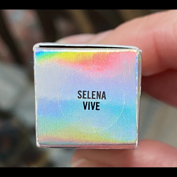 MAC lipstick - Picture 4 of 4